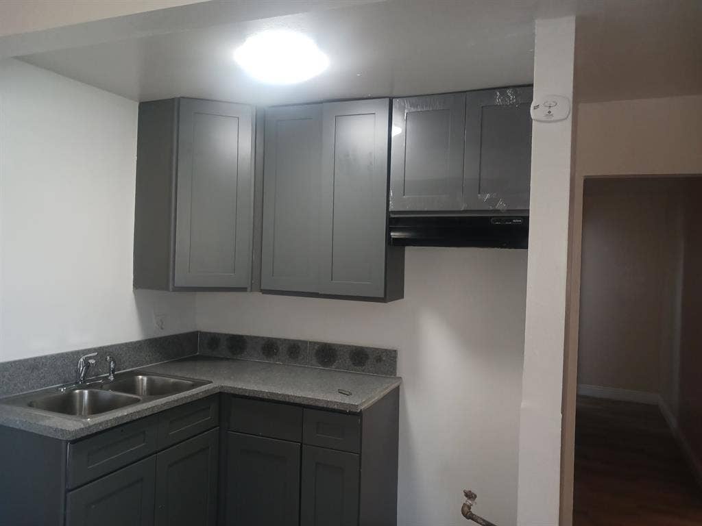 Two-Bedroom Apartment in Pomona