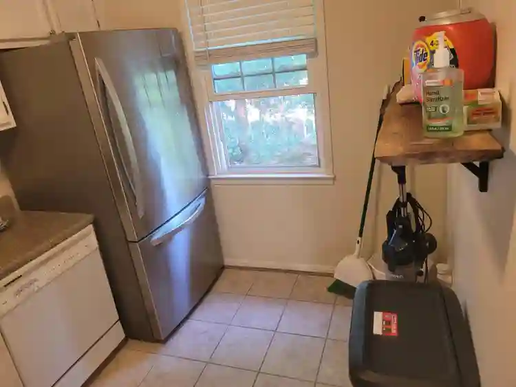 Fully Furnished Room, Utilities inc