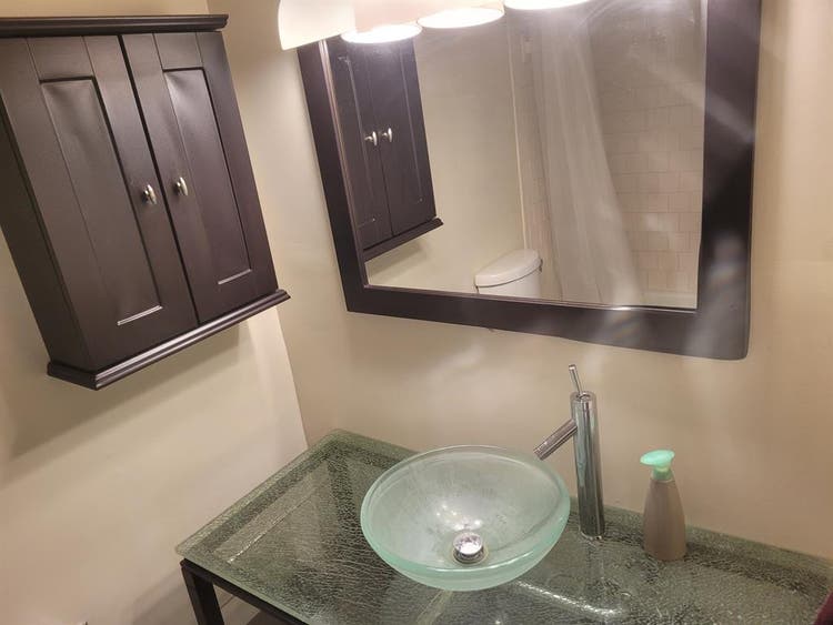 Fully Furnished Room, Utilities inc