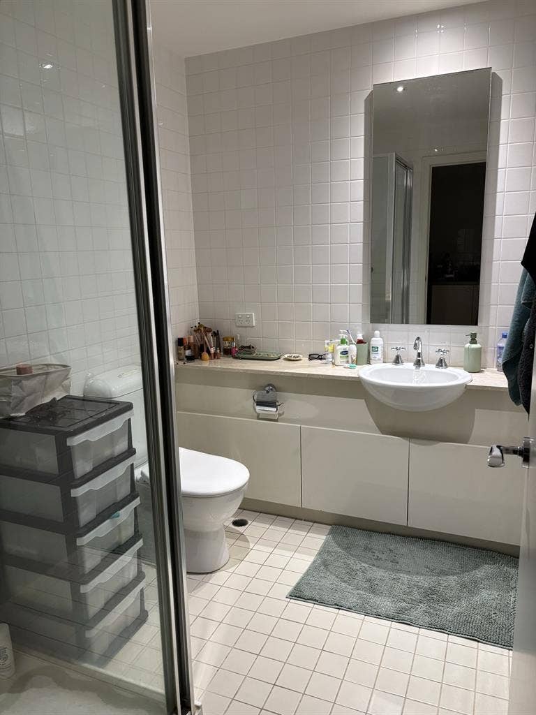 Sublet Available - Melbourne CBD