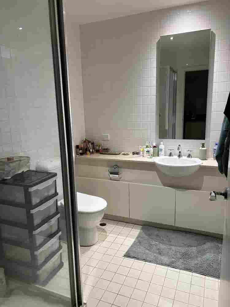 Sublet Available - Melbourne CBD