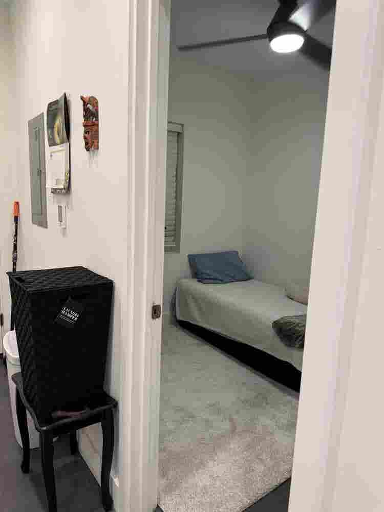 North Oakland private  bedroom