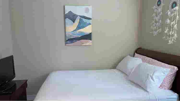 Bedroom for rent near DIA