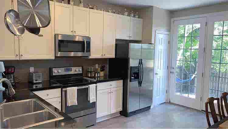 Bedroom for rent near DIA