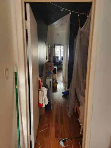 3Br railroad style room