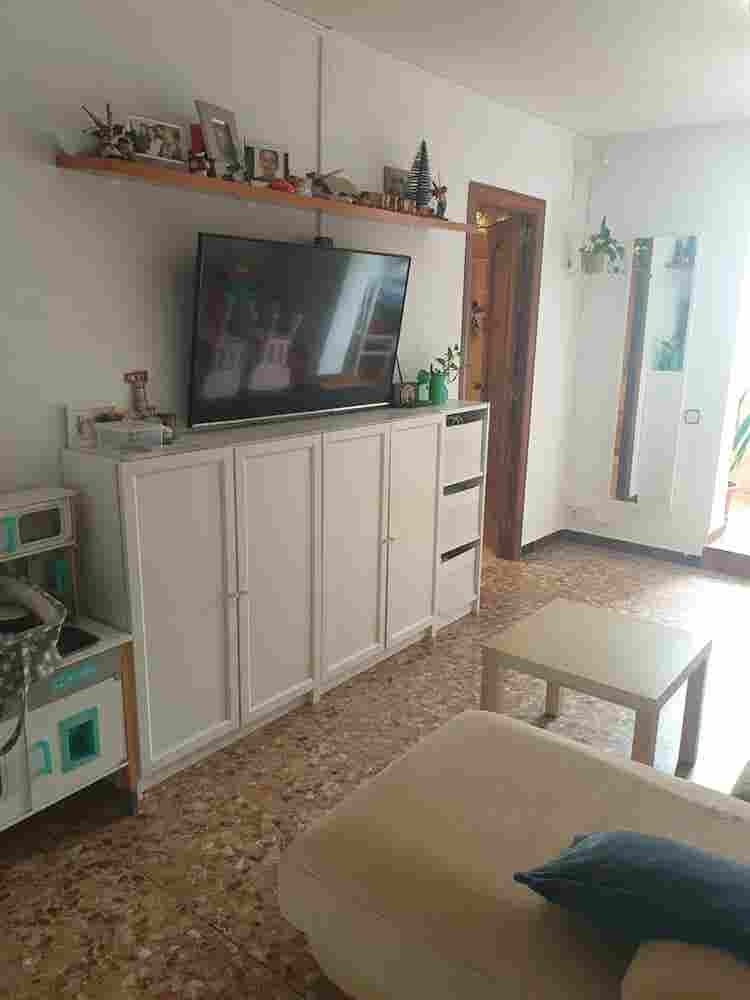 Alquilo habitación en Vía Julia