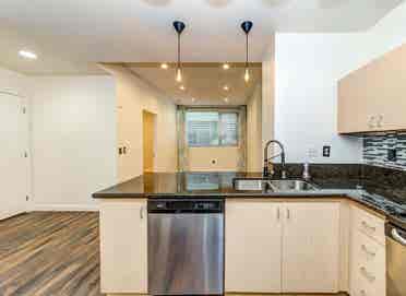 1BR Urban Living–Library DTLA