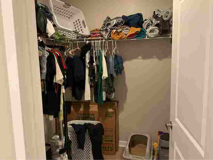 ROOM FOR RENT