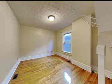 bath only two rooms av