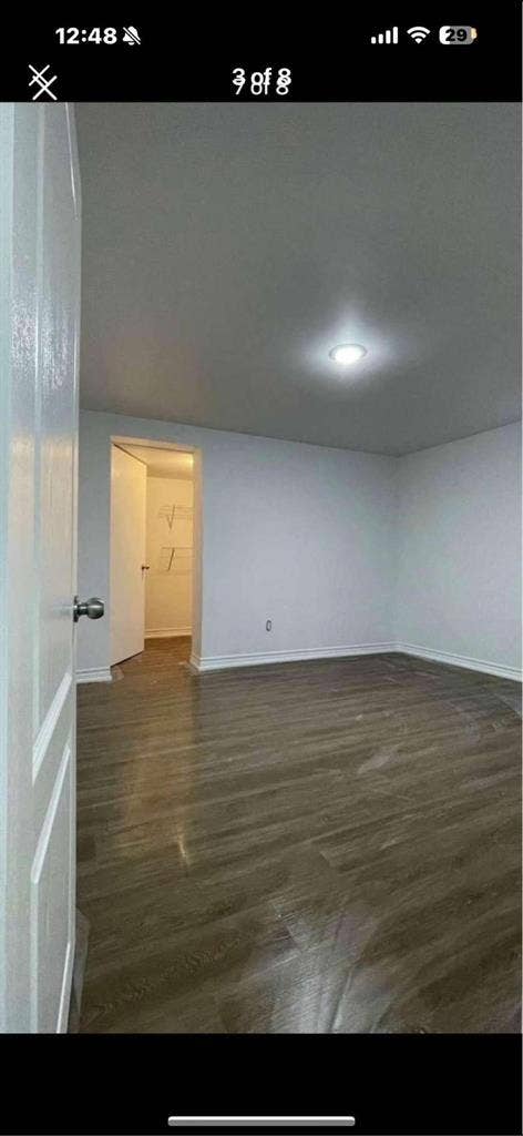 1 Private room available