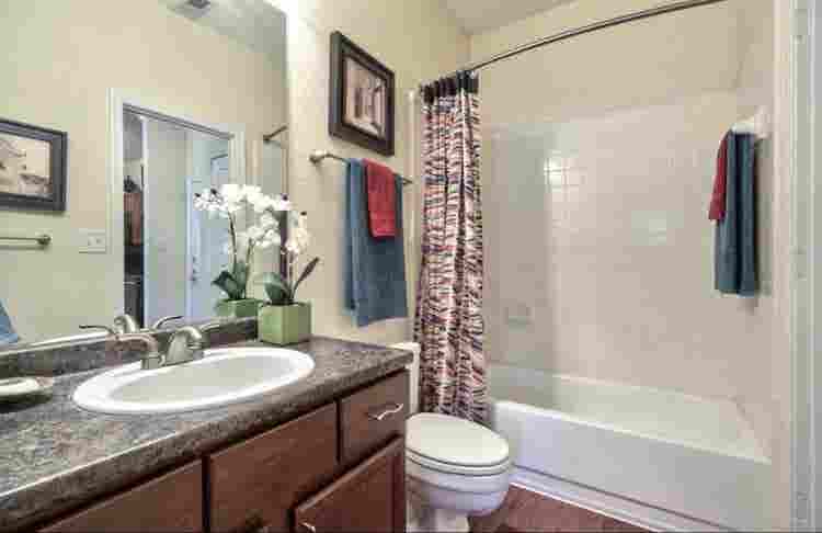 ** AVAILABLE ASAP **  Near Lenox !!