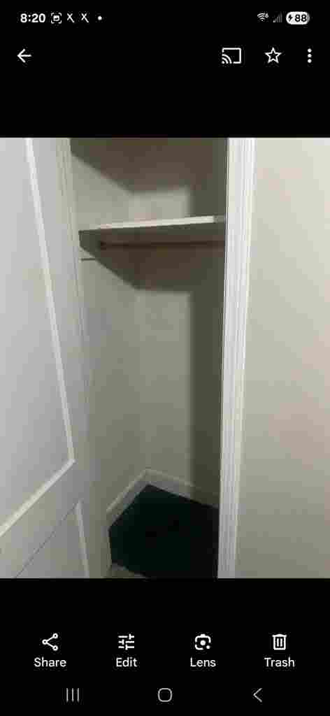 Room for rent with bathroom and bed