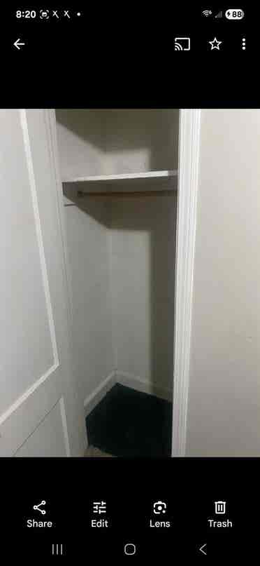 Room for rent with bathroom and bed