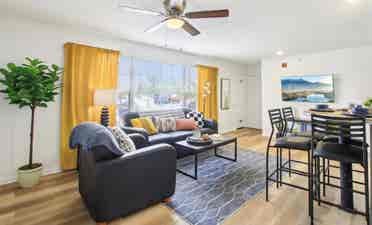 Seeking to relet private room