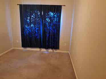 Room off Kanis and Shackleford