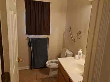Room off Kanis and Shackleford