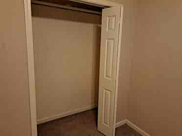 Room off Kanis and Shackleford