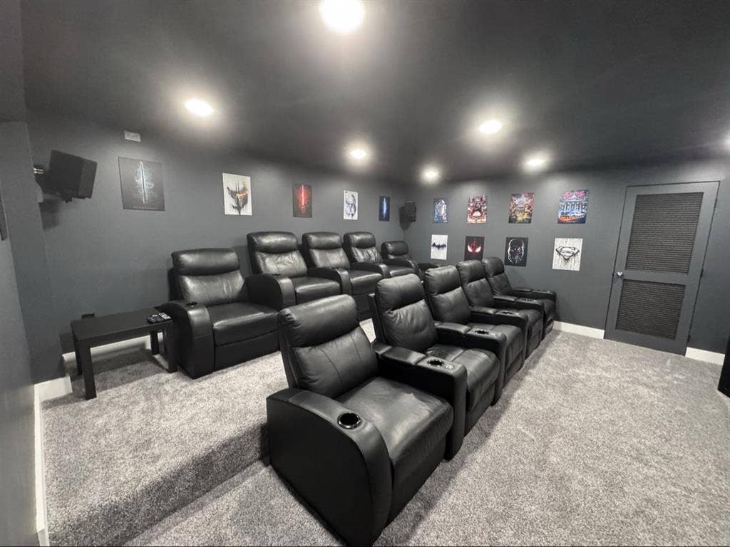 Master bedroom for rent! Sep 1st
