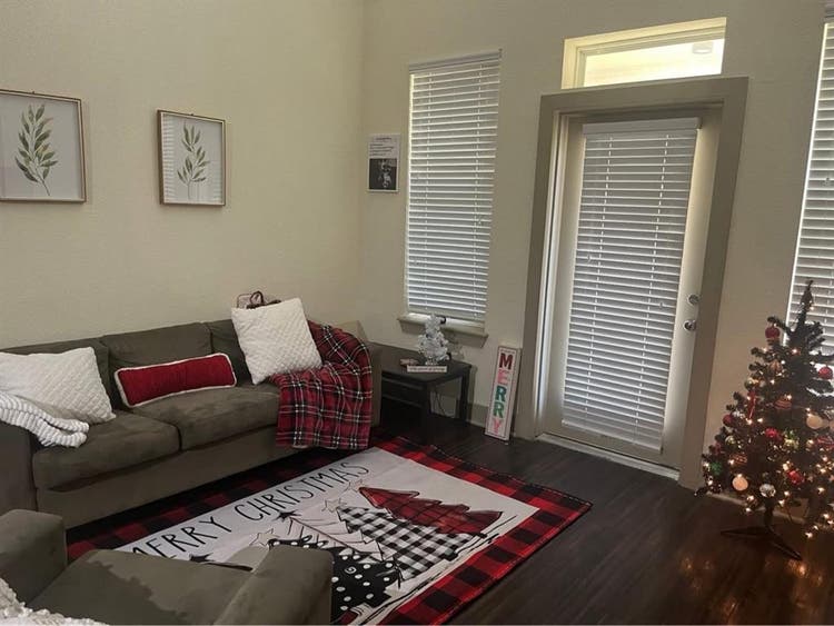 2 Rooms at Domain Townhome (girls)
