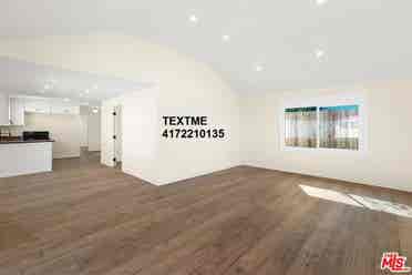 Large room for rent