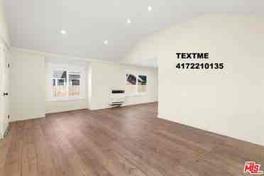 Large room for rent