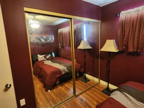 Lake Forest Room in Home
