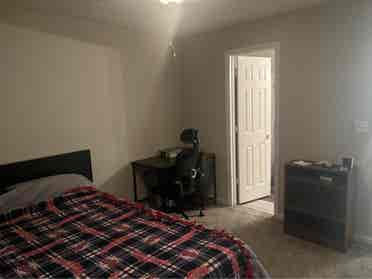 Looking for a subleaser