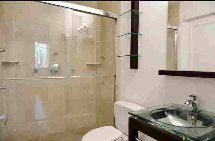 Gorgeous Master Bedroom - Brickell