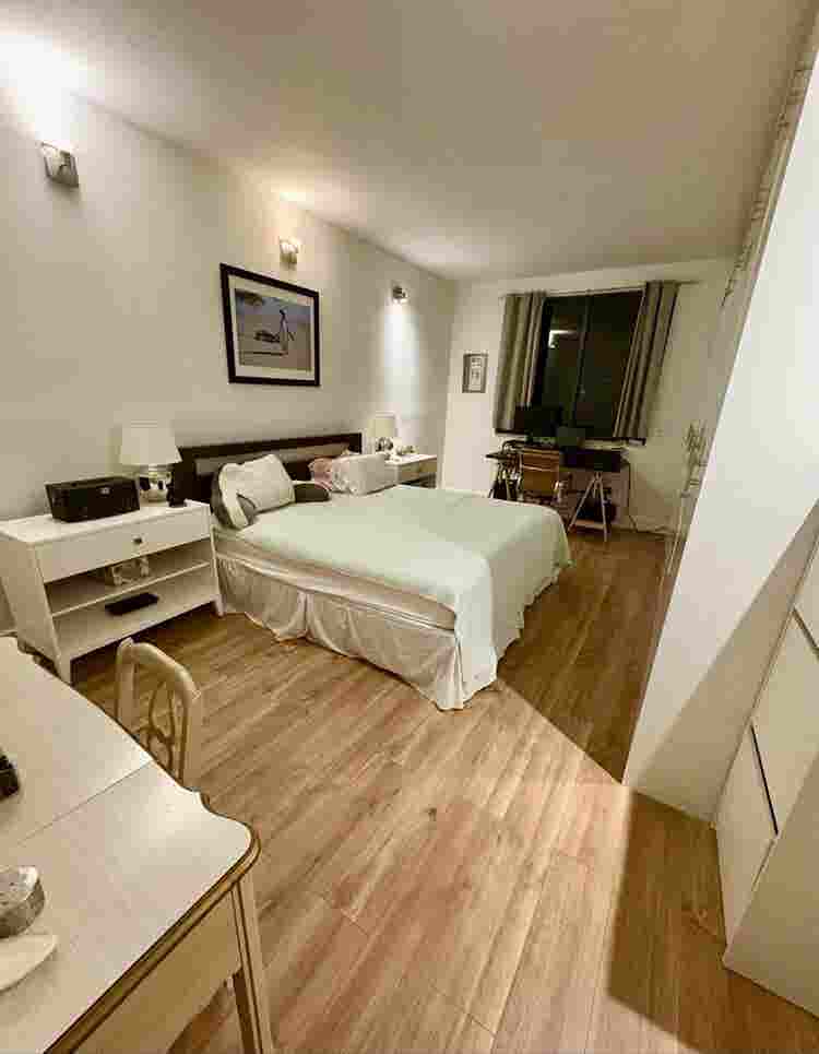 Gorgeous Master Bedroom - Brickell