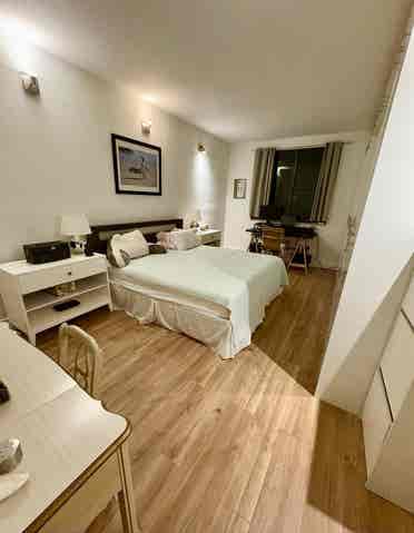 Gorgeous Master Bedroom - Brickell