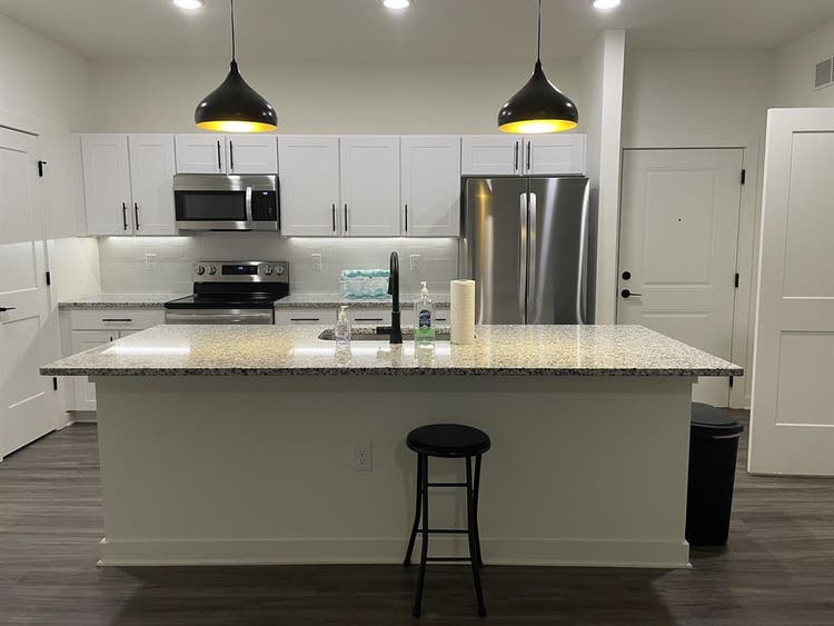 Room in brand new apts!