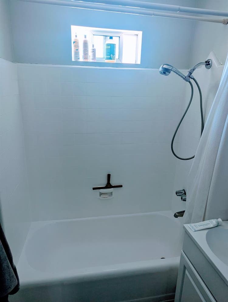 Furnished room in Santa Monica