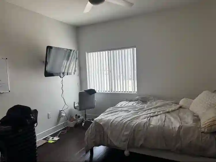 Pvt. Bedroom and Bathroom Rent