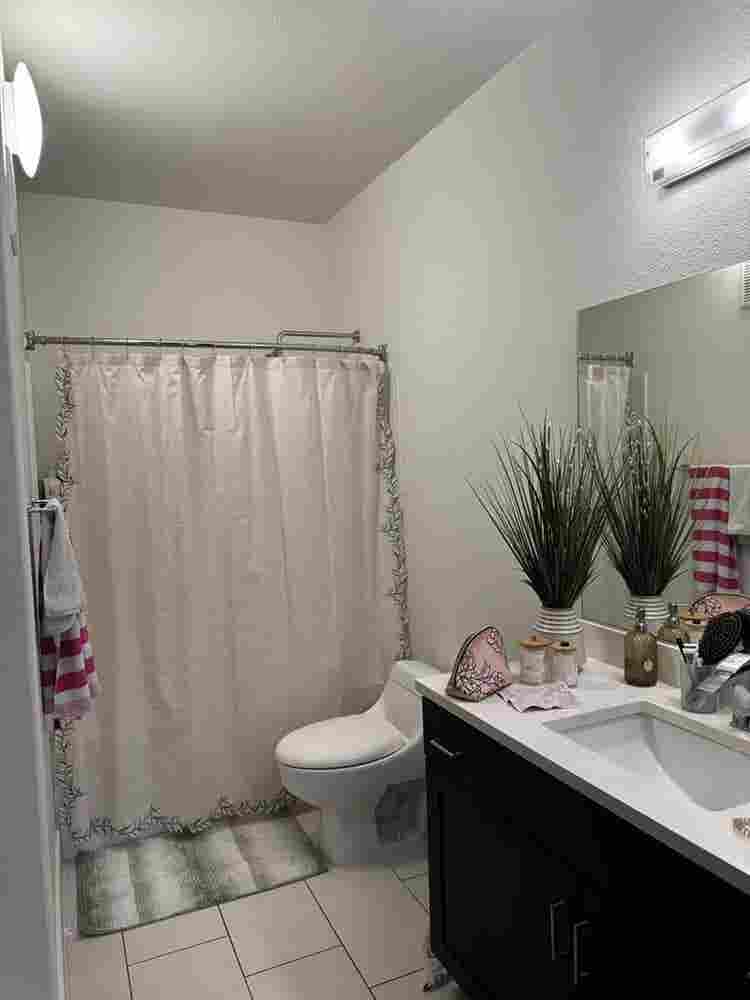 Pvt. Bedroom and Bathroom Rent