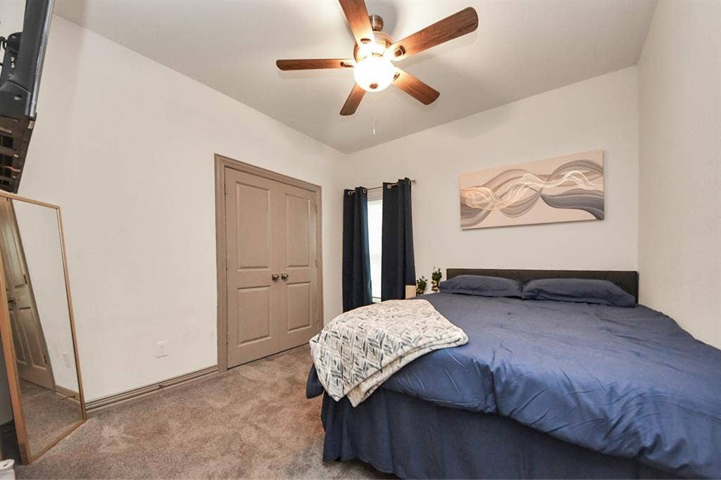 Cozy Home in South Houston