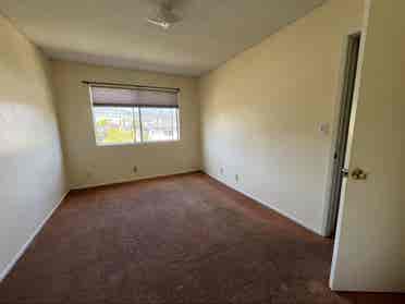 Unfurnished Master Room in 3bd Unit