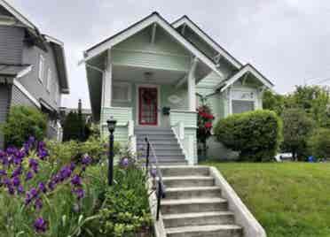 Beautiful Wallingford House!