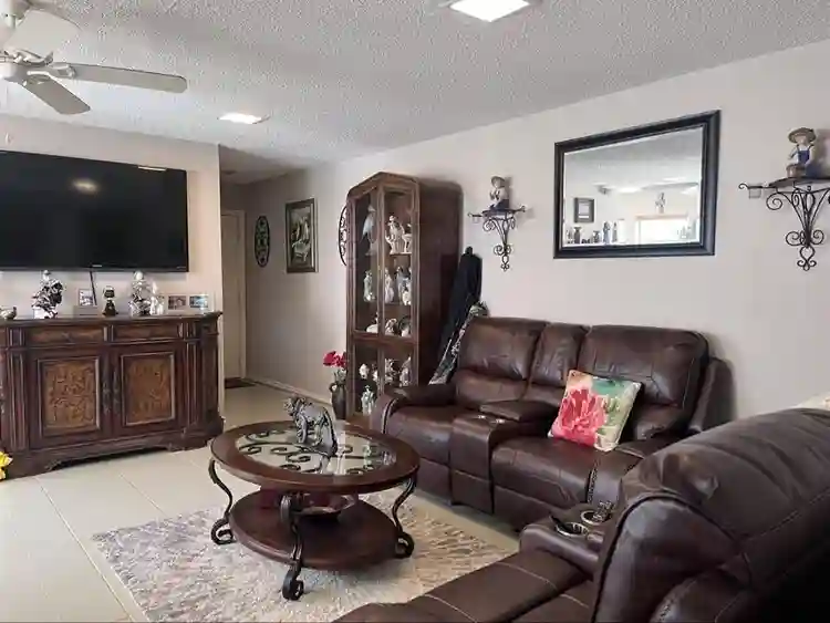 Room available w/ private bath