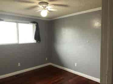 Room for rent Sept 1