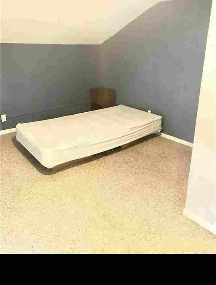 Room available close to campus