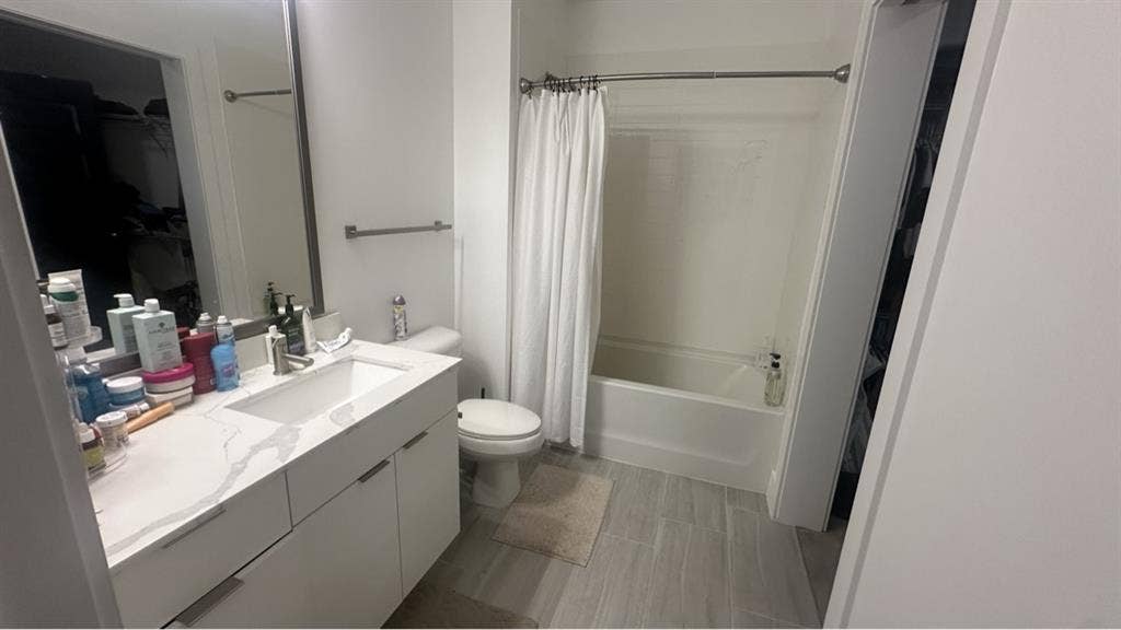 Renting a one bed w/ private bath!