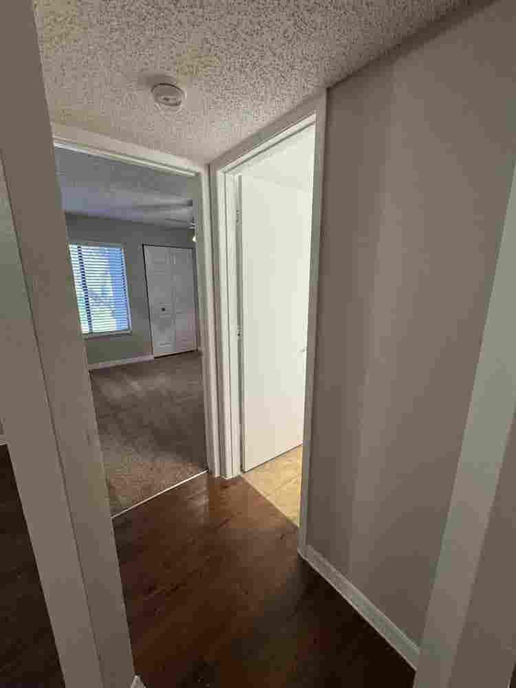 Private room and bathroom in