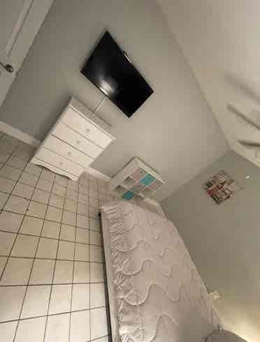Private furnished room w/bathroom