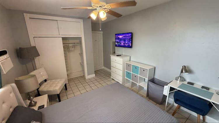 Private furnished room w/bathroom
