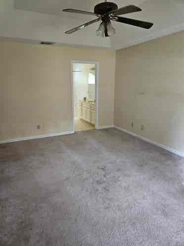 Private master suite for rent
.