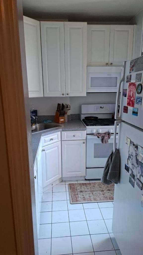 Master bedroom to rent