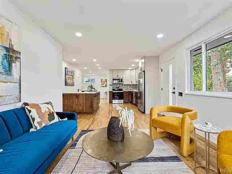 Private Room in a Renovated Home