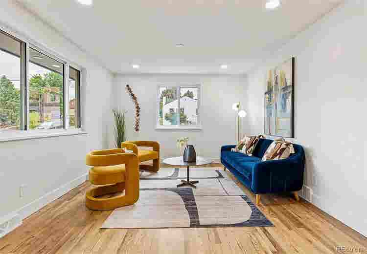 Private Room in a Renovated Home