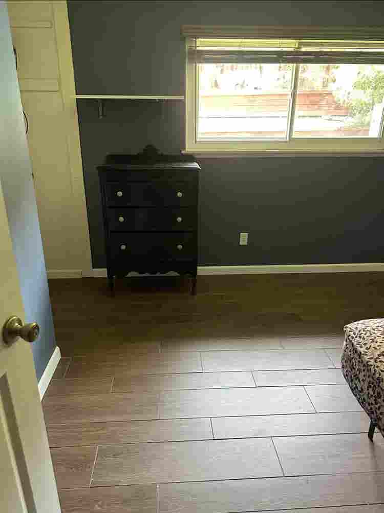 Room for rent!!