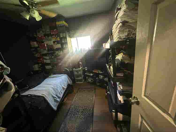 Room for rent!!